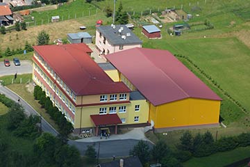 Construction and extension of primary school Ľubotín
